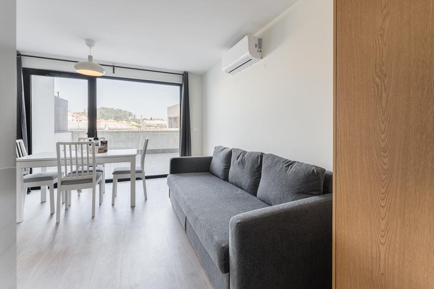 Appartement Guestready - Sleek Monochromatic In Bonfim à OOporto Extérieur photo