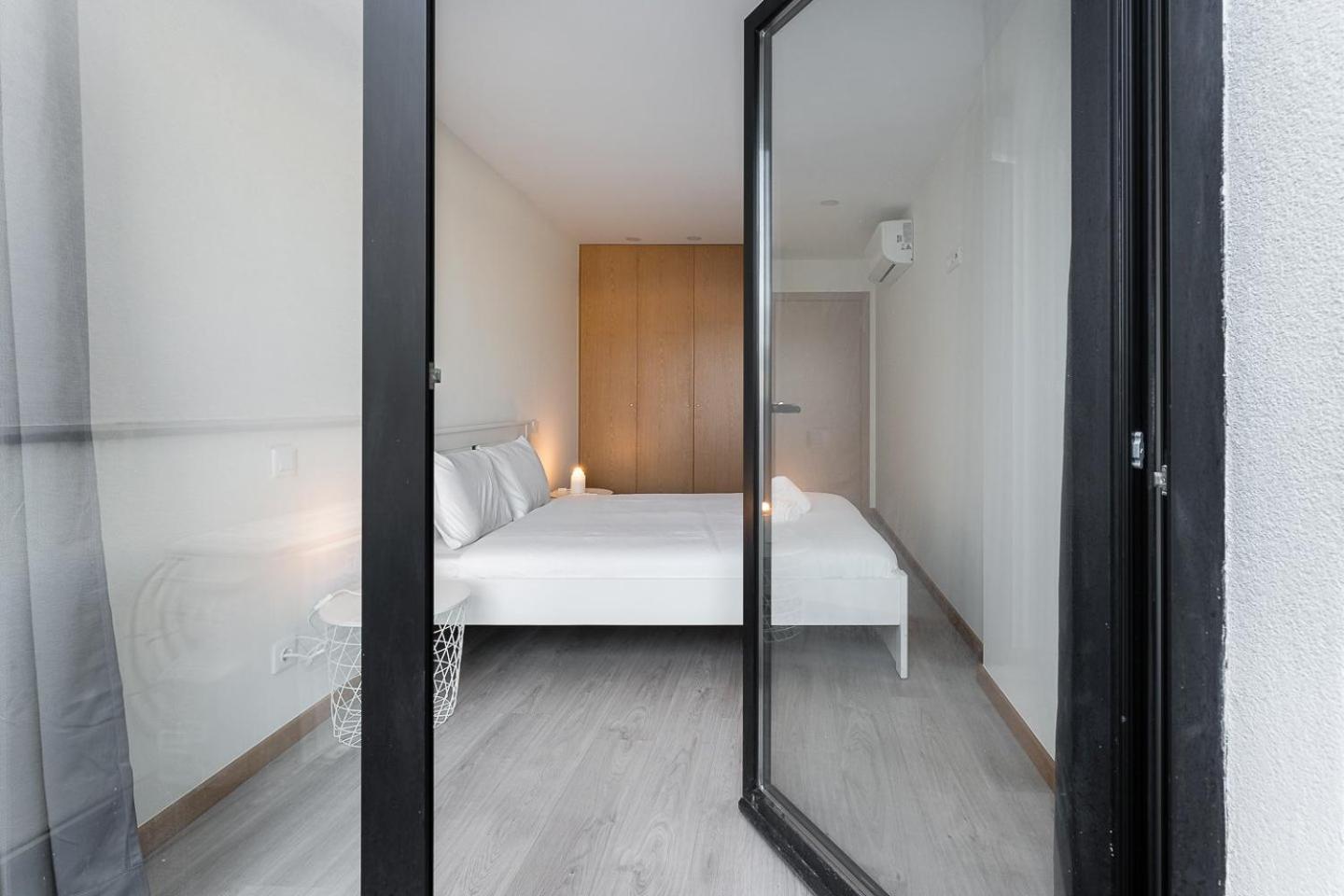 Appartement Guestready - Sleek Monochromatic In Bonfim à OOporto Extérieur photo